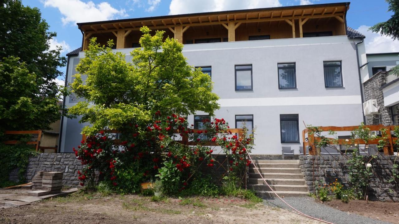 Főnix Panzió Badacsony Badacsonytomaj